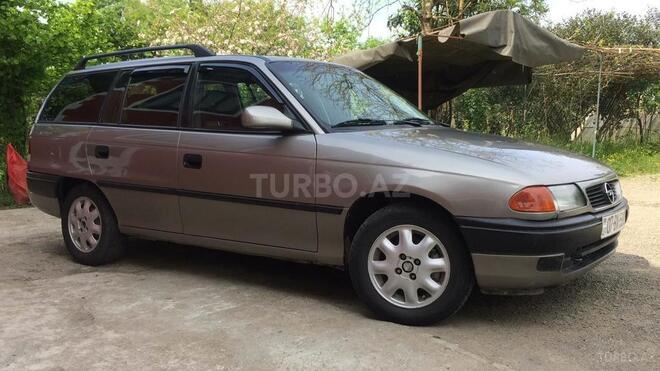 Opel Astra 1996, 392,864 km - 1.6 l - Astara