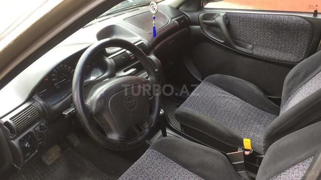 Opel Astra 1996, 392,864 km - 1.6 l - Astara