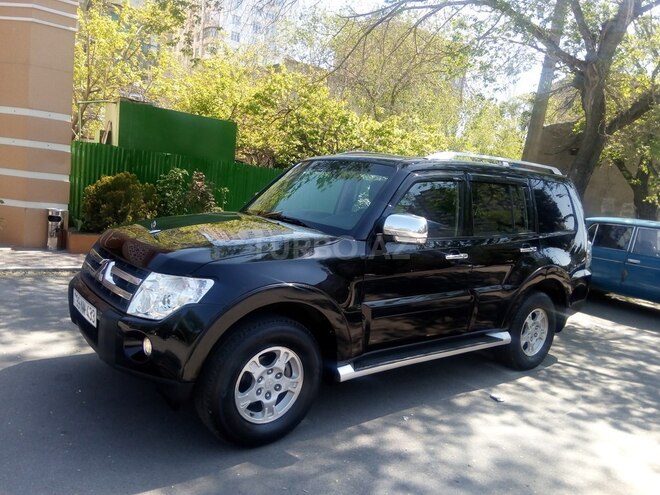 Mitsubishi Pajero 2007, 143,000 km - 3.0 л - Bakı
