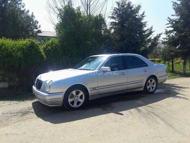 Mercedes E 240 1997, 258 km - 2.4 l - Bərdə