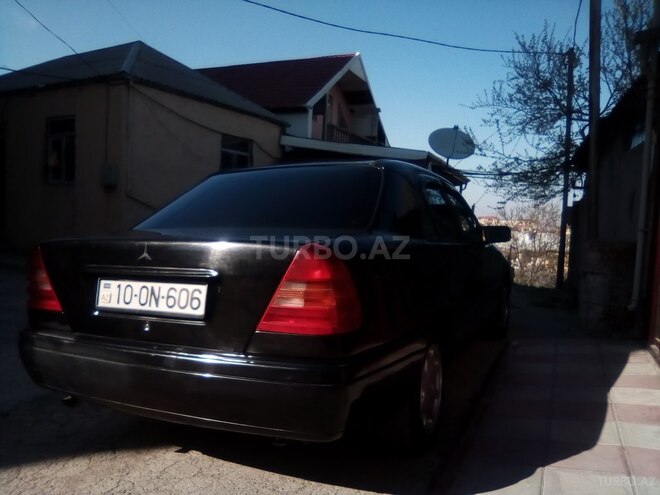 Mercedes C 180 1994, 324,000 km - 1.8 l - Bakı