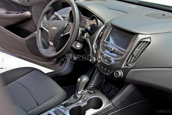 Chevrolet Cruze 2018, 999 km - 1.4 l - Bakı