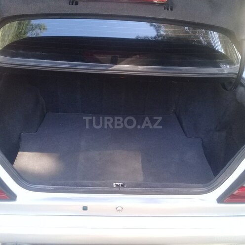 Mercedes E 220 1993, 250,000 km - 2.2 l - Sumqayıt