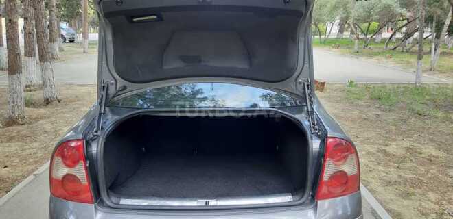 Volkswagen Passat 2004, 165,000 km - 1.8 l - Xırdalan