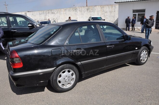 Mercedes C 180 1998, 398,000 km - 1.8 л - Bakı