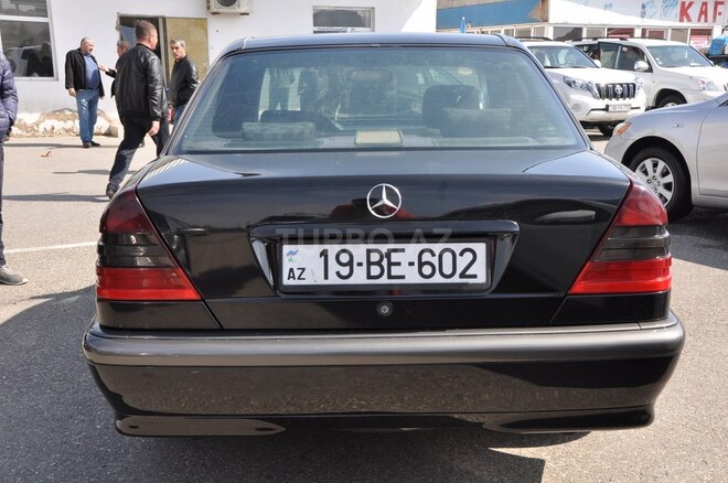 Mercedes C 180 1998, 398,000 km - 1.8 л - Bakı