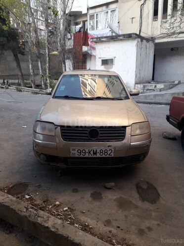 Volkswagen Passat 2001, 254,000 km - 1.8 l - Bakı