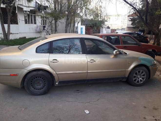 Volkswagen Passat 2001, 254,000 km - 1.8 l - Bakı