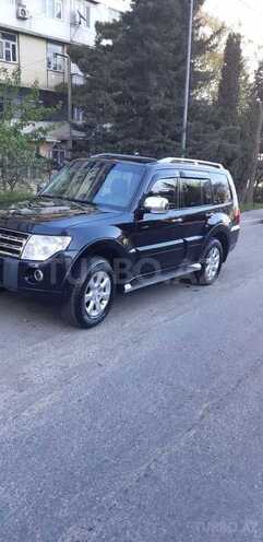 Mitsubishi Pajero 2011, 110,000 km - 3.5 l - Bakı