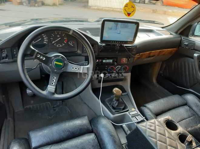 BMW 525 1989, 289,000 km - 2.5 л - Bakı