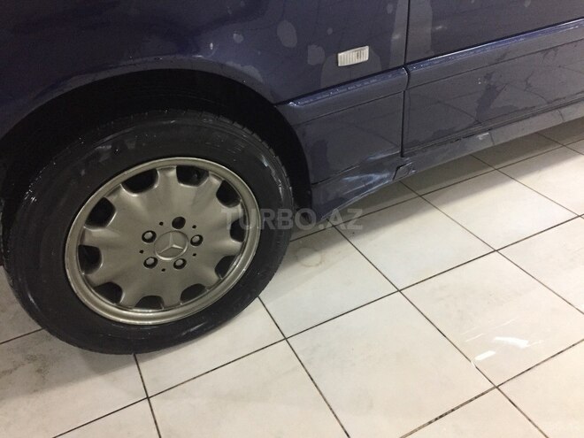 Mercedes C 200 1996, 370,000 km - 2.0 l - Bakı