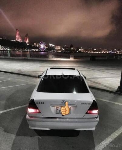 Mercedes C 230 2000, 163,000 km - 2.3 л - Bakı