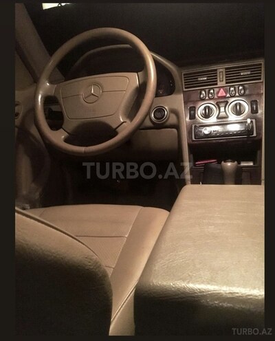 Mercedes C 230 2000, 163,000 km - 2.3 л - Bakı