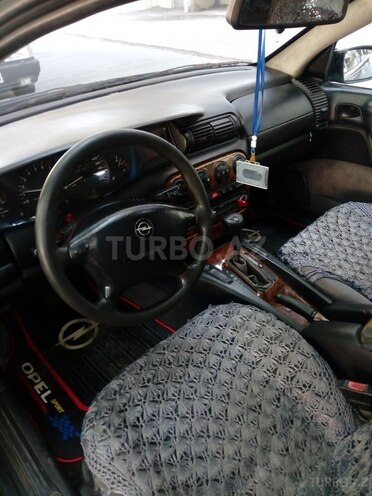 Opel Omega 1996, 397,222 km - 2.0 l - Bakı
