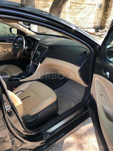 Hyundai Sonata 2012, 71,000 km - 2.0 l - Xudat