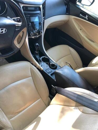 Hyundai Sonata 2012, 71,000 km - 2.0 l - Xudat
