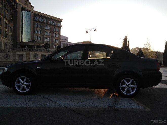 Volkswagen Passat 1998, 220,000 km - 1.8 l - Bakı