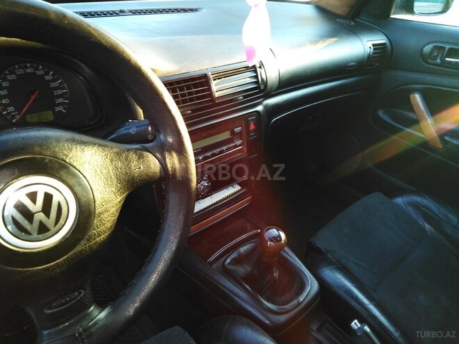 Volkswagen Passat 1998, 220,000 km - 1.8 l - Bakı