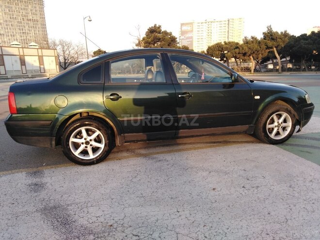 Volkswagen Passat 1998, 220,000 km - 1.8 l - Bakı