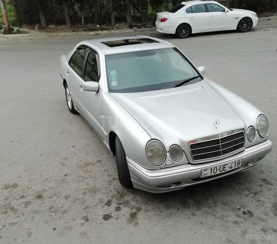 Mercedes E 280 1996, 366,800 km - 2.8 л - Bakı