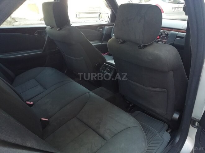 Mercedes E 280 1996, 366,800 km - 2.8 л - Bakı