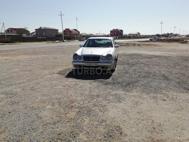 Mercedes E 280 1996, 366,800 km - 2.8 л - Bakı