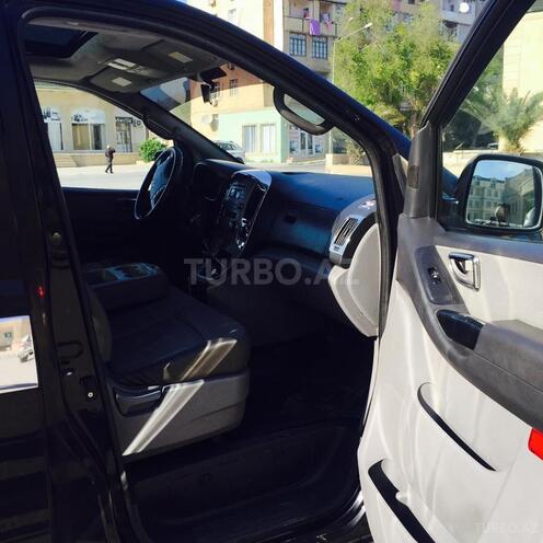 Hyundai H-1 2009, 298,000 km - 2.5 l - Bakı