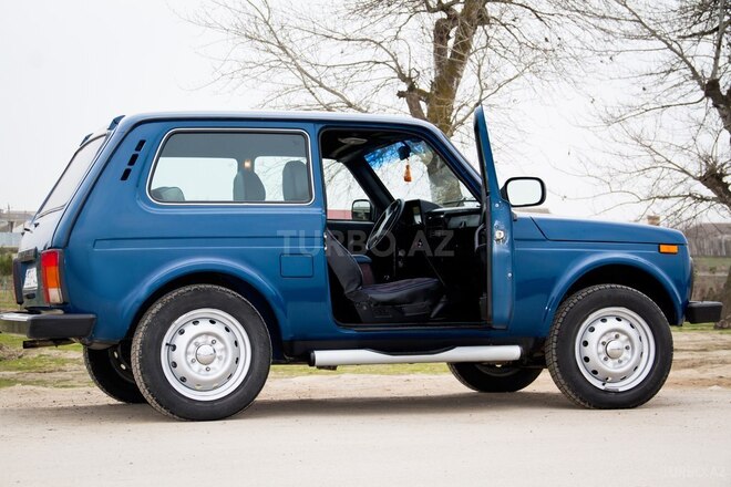 LADA (VAZ) Niva 2014, 105,210 km - 1.7 l - Salyan