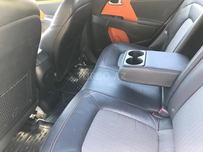 Kia Sportage 2013, 141,760 km - 2.0 l - Bakı