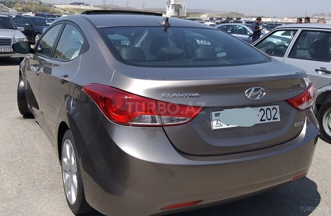 Hyundai Elantra 2013, 54,970 km - 1.8 l - Bakı
