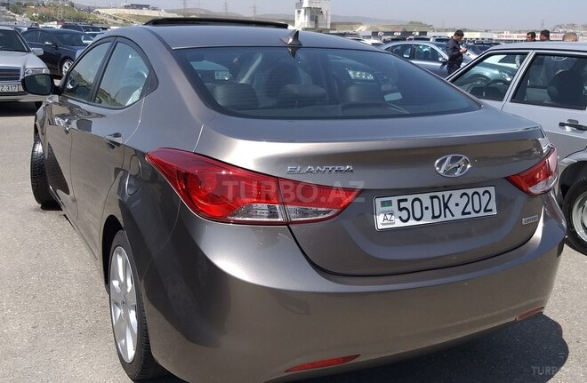 Hyundai Elantra 2013, 54,970 km - 1.8 l - Bakı