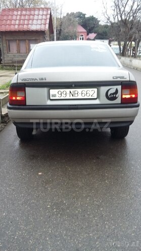 Opel Vectra 1990, 300,000 km - 1.8 l - Bakı