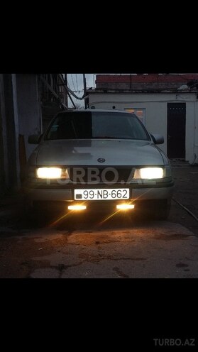 Opel Vectra 1990, 300,000 km - 1.8 l - Bakı