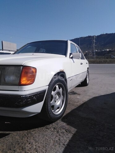 Mercedes 200 1986, 293,227 km - 0.2 л - Bakı