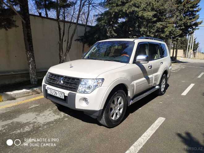 Mitsubishi Pajero 2009, 150,000 km - 3.0 l - Bakı