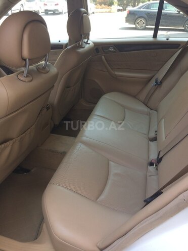 Mercedes C 240 2002, 300,000 km - 2.4 l - Bakı