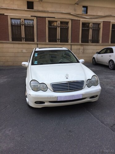 Mercedes C 240 2002, 300,000 km - 2.4 l - Bakı