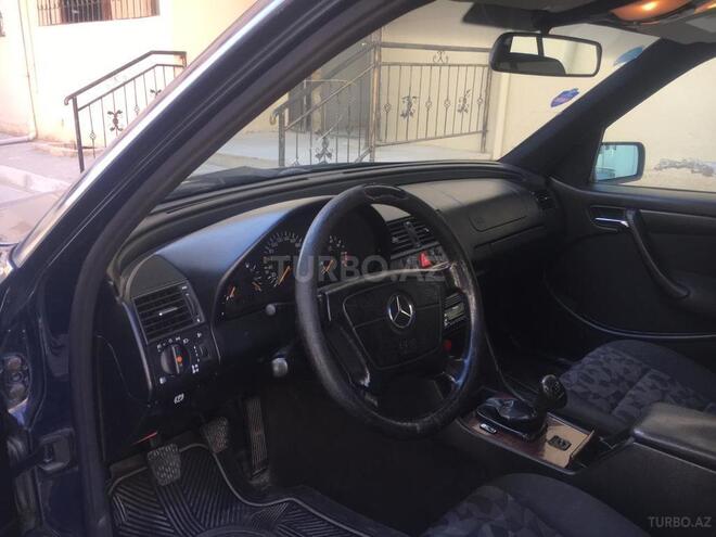 Mercedes C 240 1998, 228,000 km - 2.4 l - Bakı