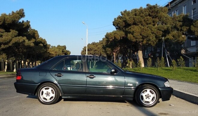 Mercedes C 200 1999, 344,000 km - 0.2 л - Bakı