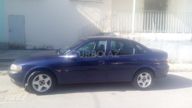 Opel Vectra 1997, 300,000 km - 1.8 l - Bakı