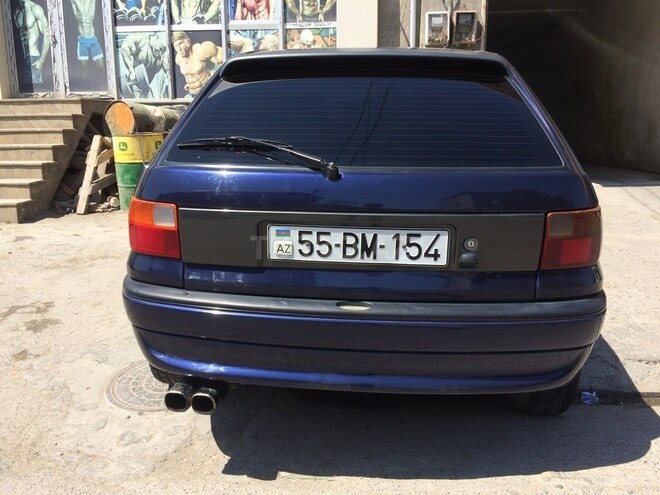 Opel Astra 1995, 290,000 km - 2.0 l - Bakı