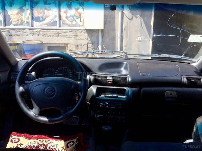 Opel Astra 1995, 290,000 km - 2.0 l - Bakı