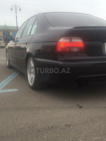 BMW 528 1999, 257,000 km - 2.8 l - Sumqayıt