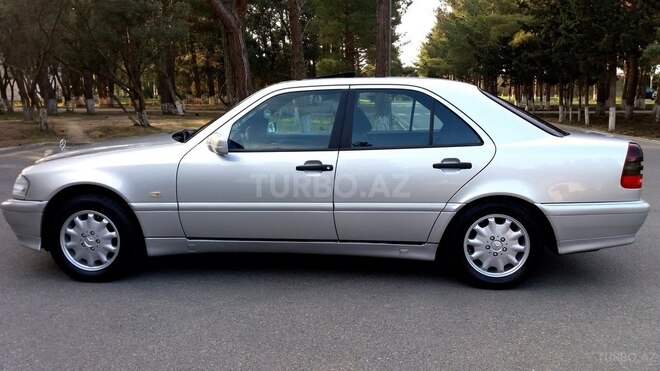 Mercedes C 200 1998, 277,000 km - 2.0 l - Bakı
