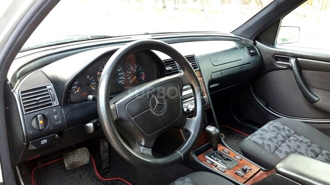 Mercedes C 200 1998, 277,000 km - 2.0 l - Bakı