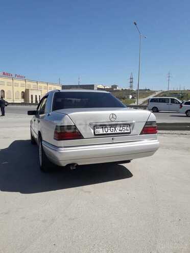 Mercedes E 220 1994, 505,000 km - 2.2 l - Xırdalan