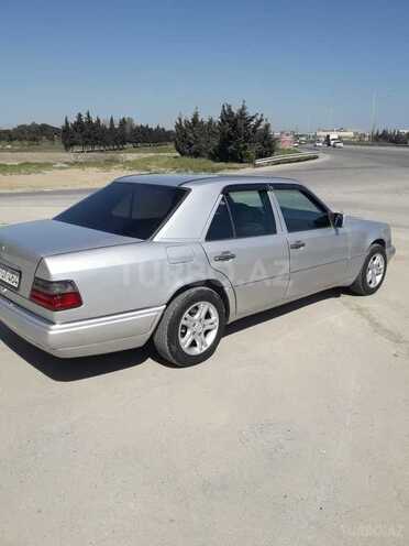 Mercedes E 220 1994, 505,000 km - 2.2 l - Xırdalan