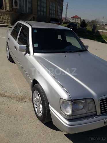 Mercedes E 220 1994, 505,000 km - 2.2 l - Xırdalan