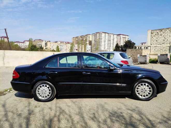 Mercedes E 240 2003, 200,000 km - 2.4 l - Bakı