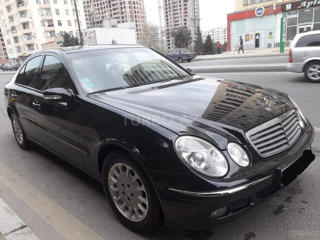 Mercedes E 240 2003, 200,000 km - 2.4 l - Bakı